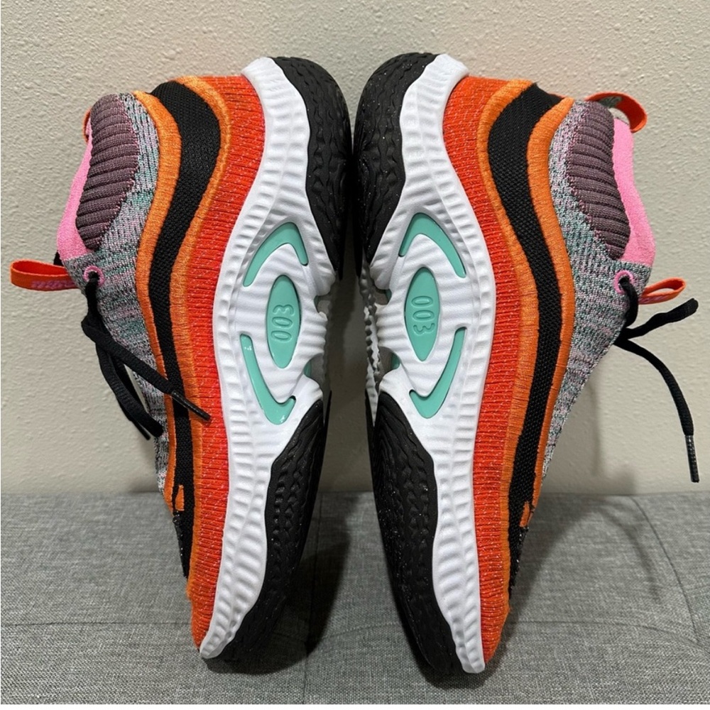 COPY - Nike A’ja Wilson Cosmic Unity “As One We Win” Men’s Size 9/Women’s 10.5 - Picture 10 of 15